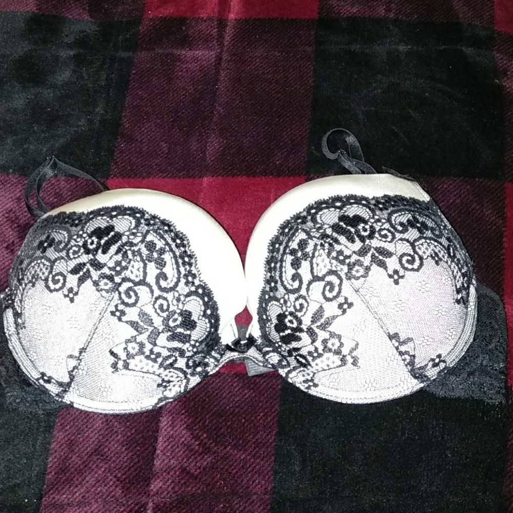 VS bra